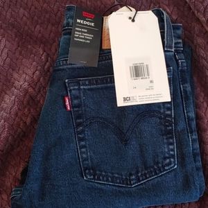 Brand new Wedgie fit levis